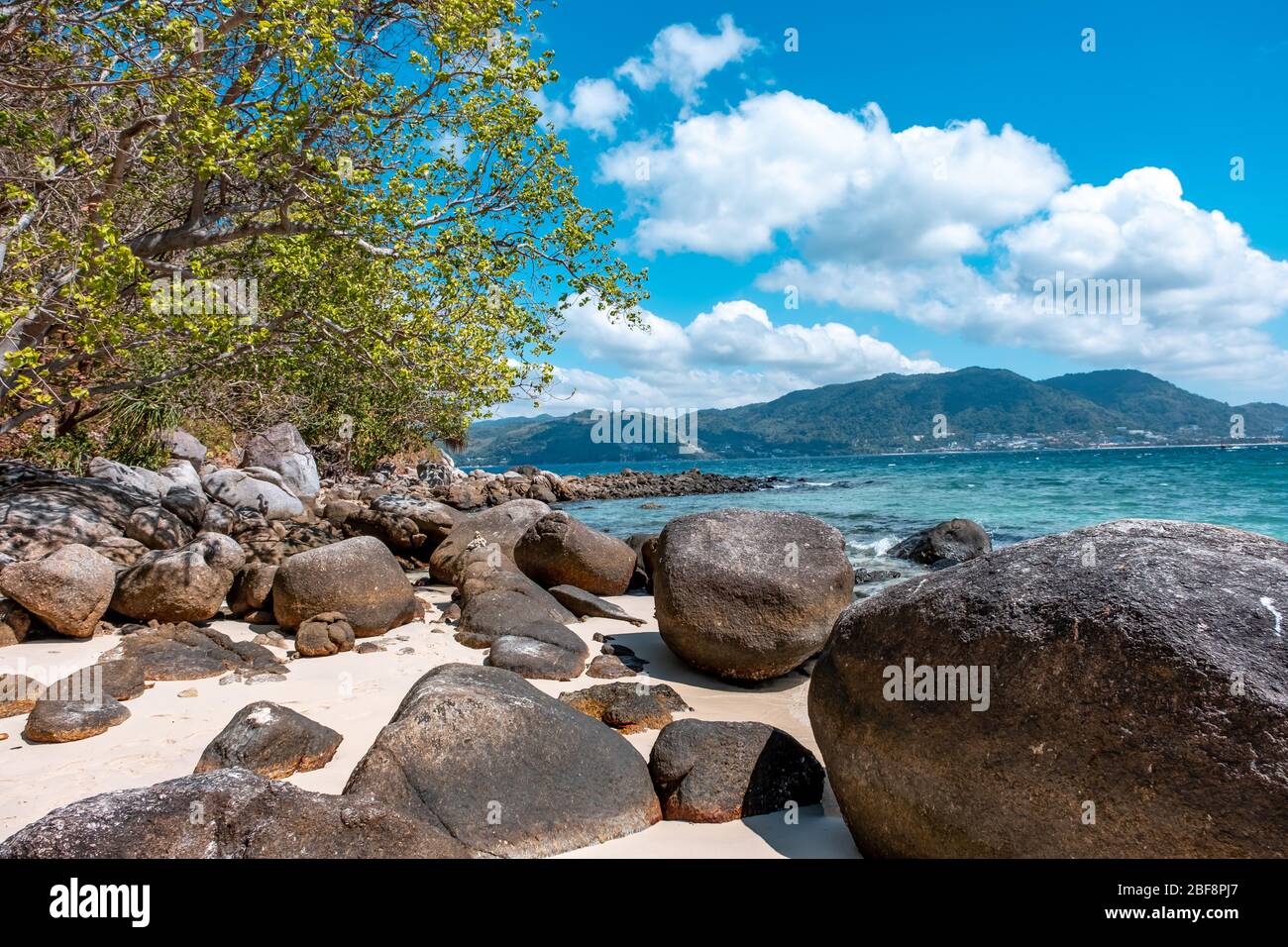 Paradise beach, phuket, thailand hi-res stock photography and images ...