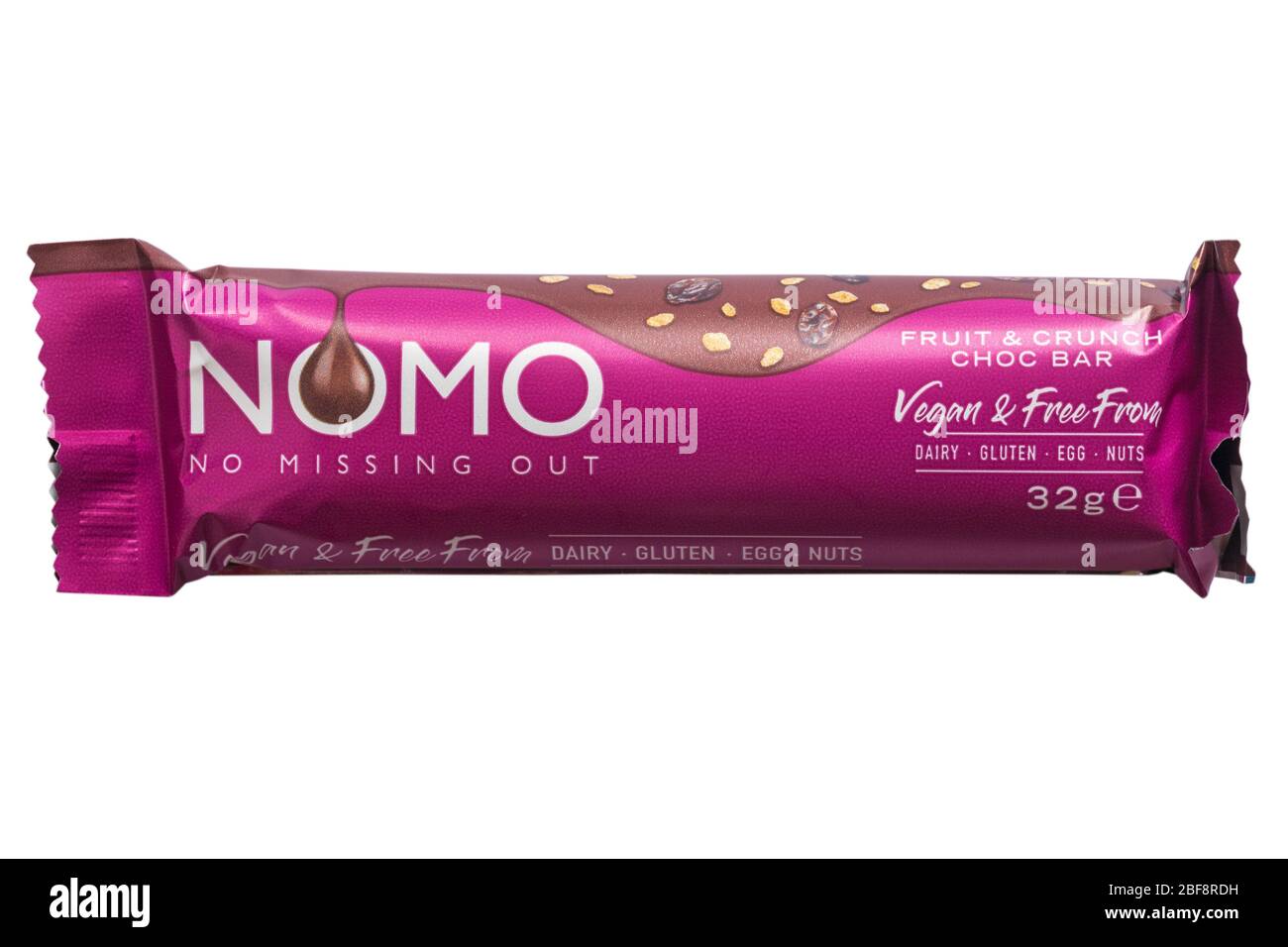 Nomo no missing out Vegan & Free From Fruit & Crunch choc Bar isolated