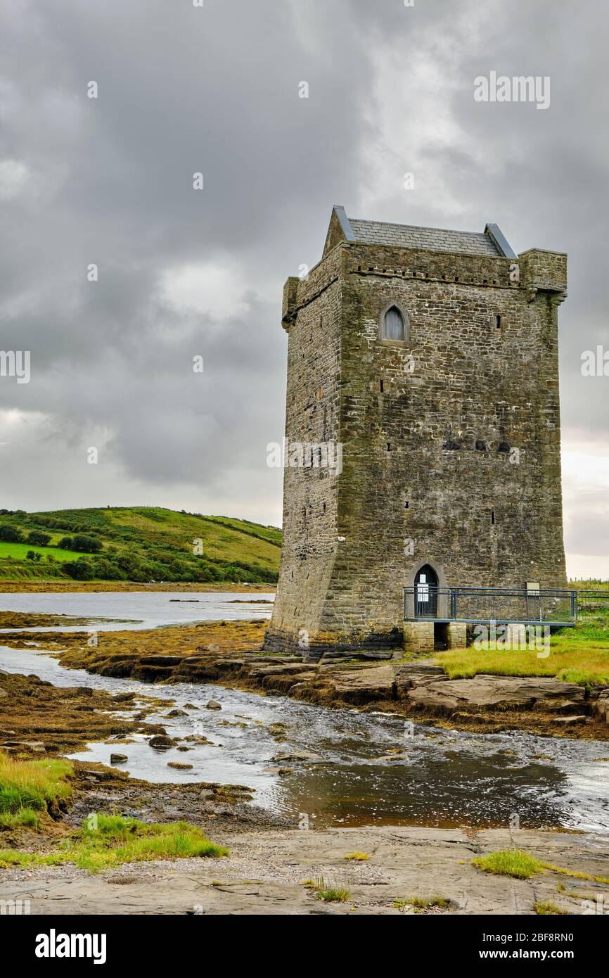 Rockfleet Castle (Irish name Carraig an Chabhlaigh) in County Mayo 