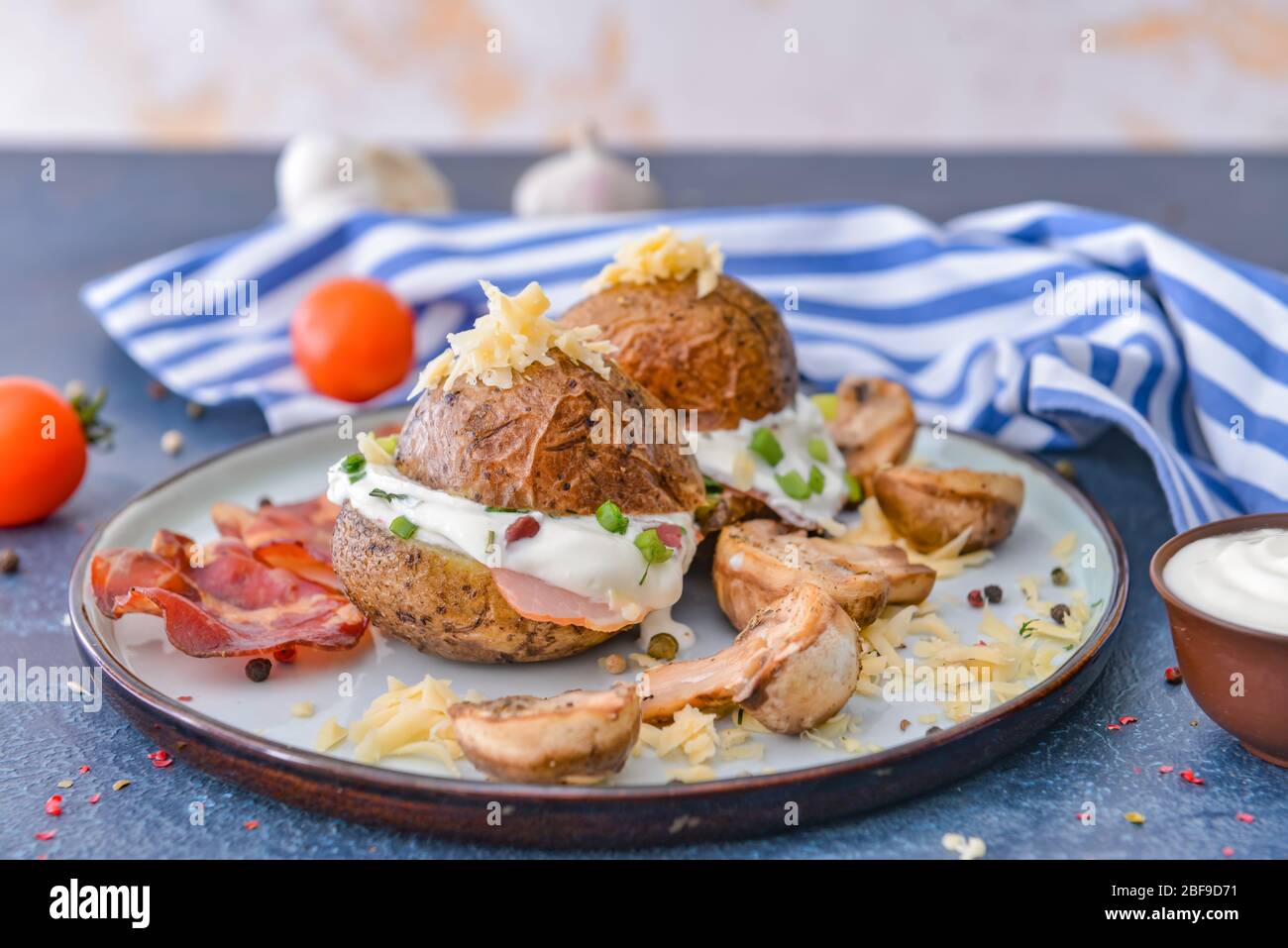 Sour cream bacon hires stock photography and images Alamy
