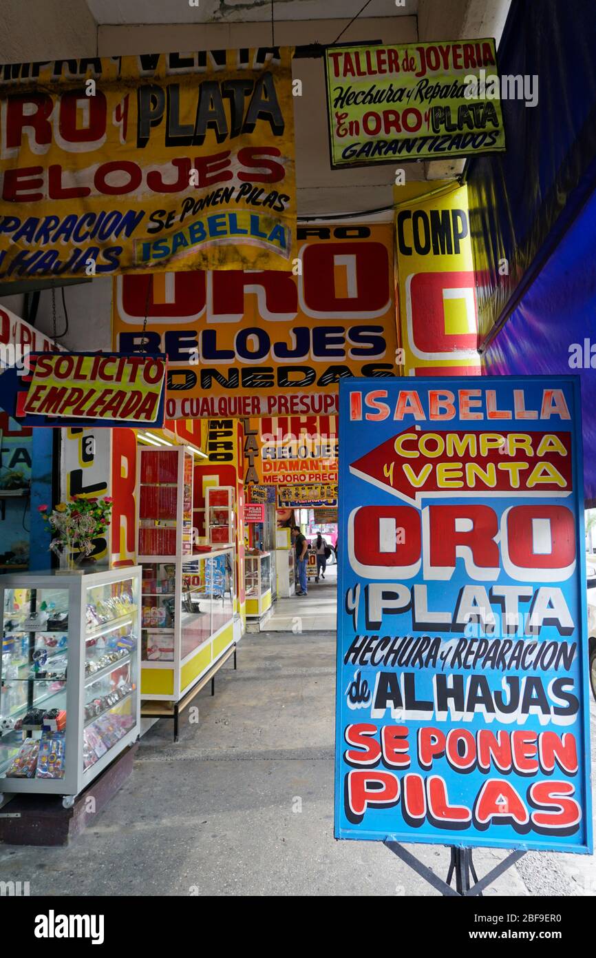Gold and Silver trading shops in Acapulco, Mexico Stock Photo - Alamy