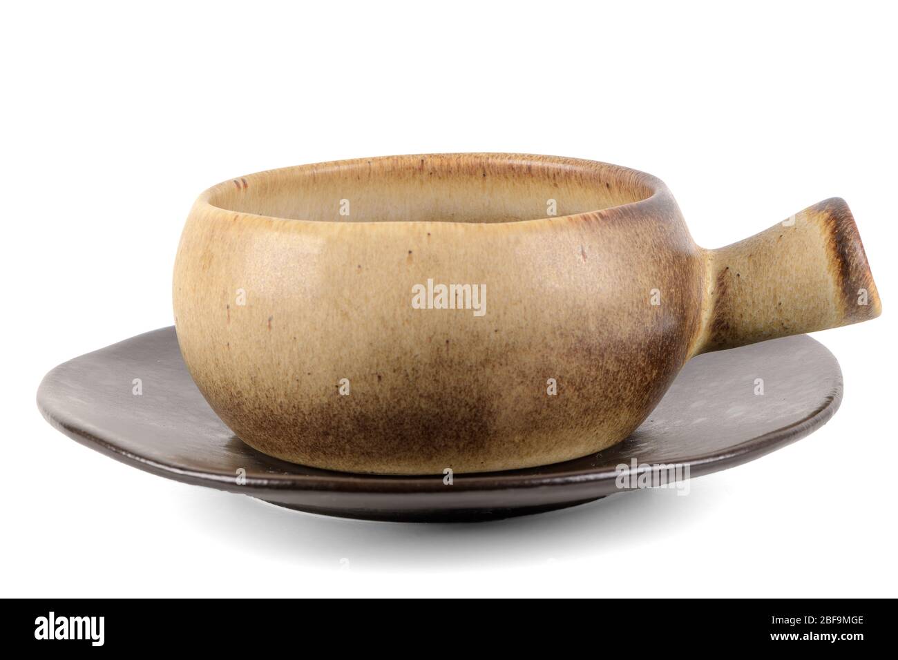 Rustic clay pot isolated on white background Stock Photo - Alamy