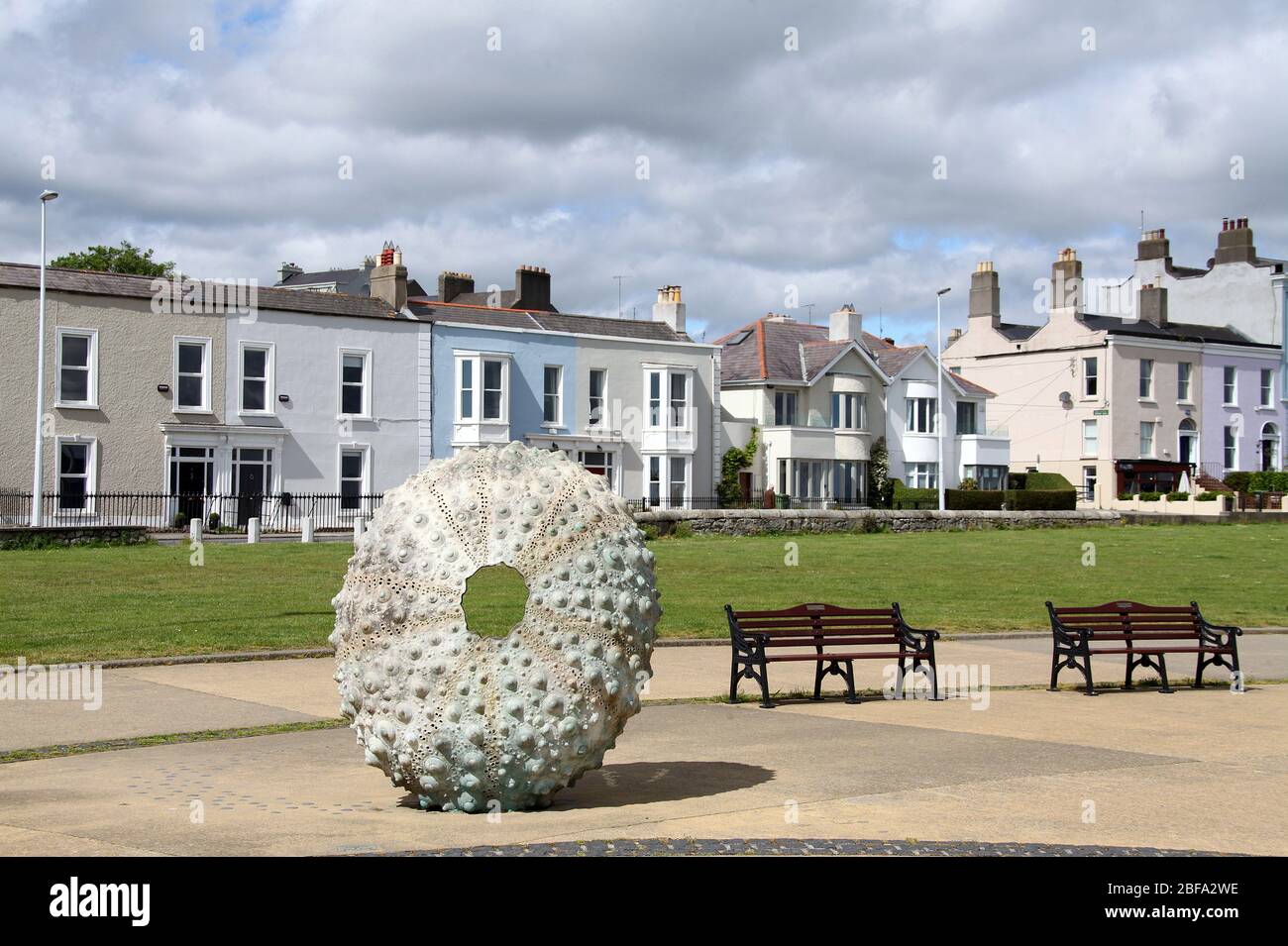 Seafront sculpture of a sea urchin called Mothership by Rachel Joynt at Newtownship in County Dublin Stock Photo