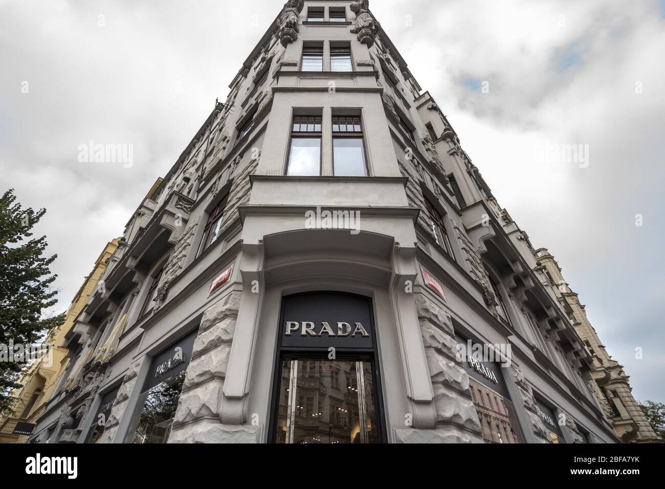 PRAGUE, CZECHIA - NOVEMBER 1, 2019: Prada logo in front of their main  boutique for Prague. Prada is a luxury fashion designer, manufacturer and  retail Stock Photo - Alamy