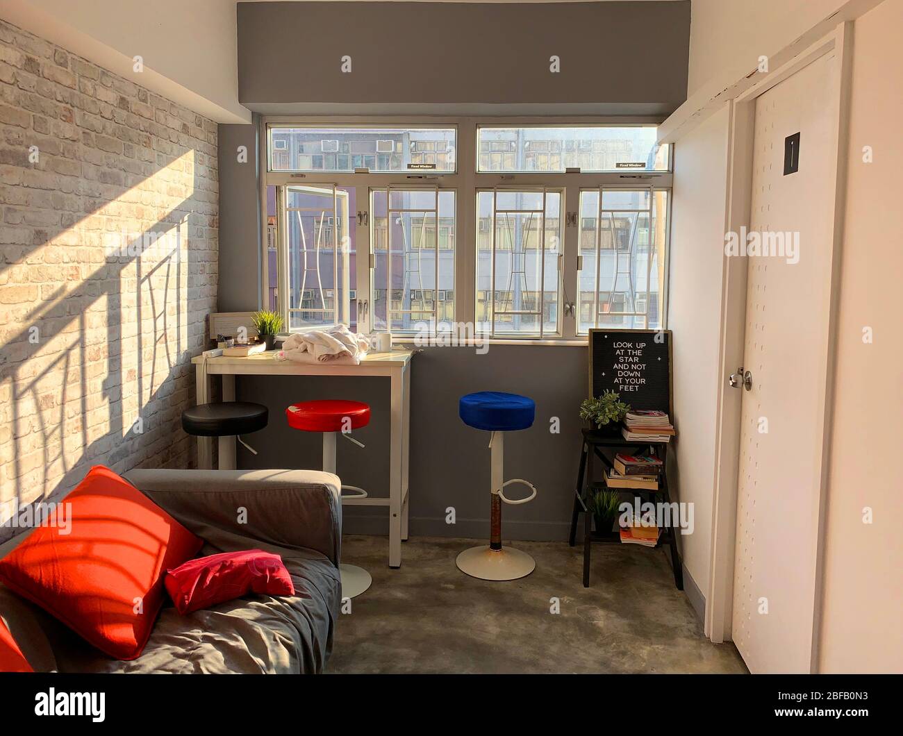 hong kong small flat Stock Photo Alamy