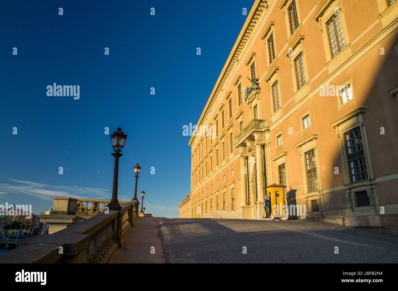 Sweden, Stockholm, May 30, 2018: Guard soldier at post near central enter Royal Palace northern facade Kungliga slottet in historical centre Gamla Sta Stock Photo