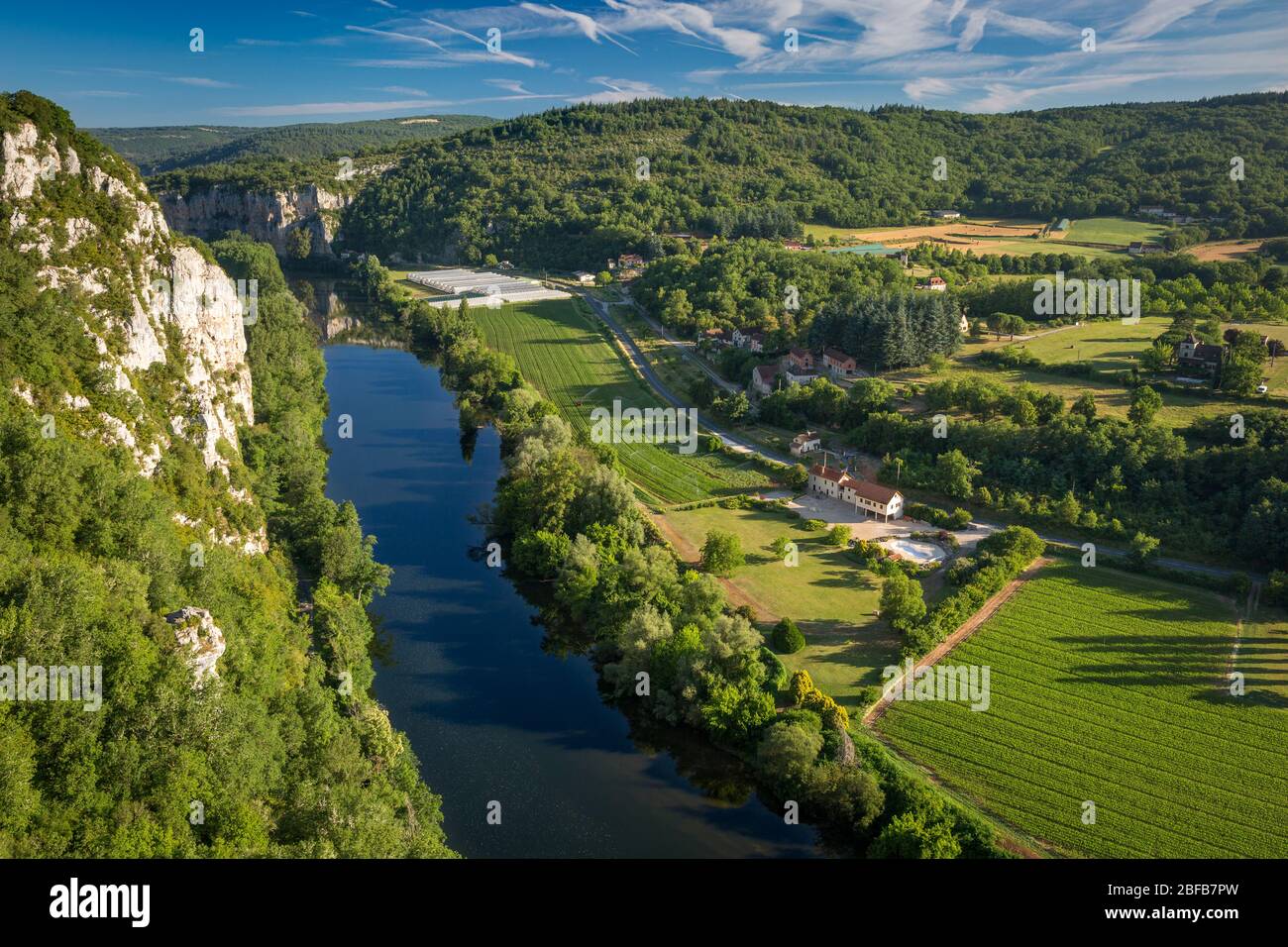 River Lot and countryside below Saint Cirq Lapopie, Occitanie France Stock Photo