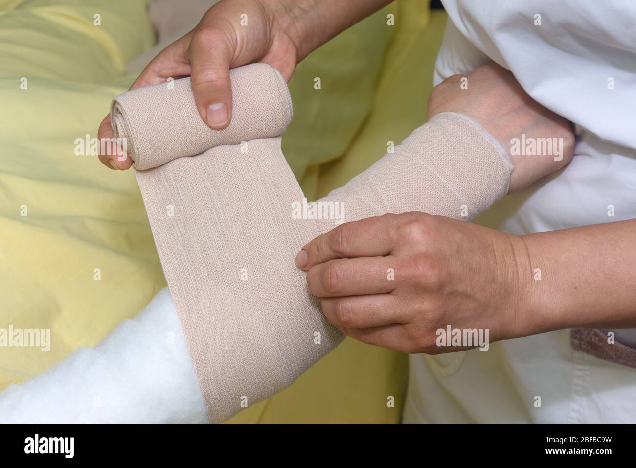 Lymphedema management Wrapping Lymphedema Hand and Arm using
