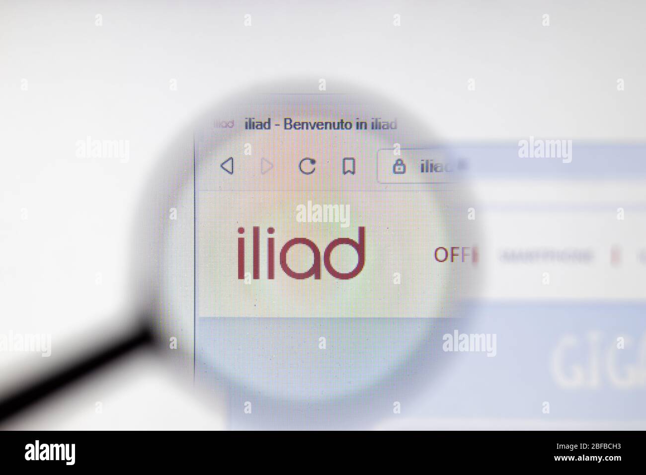 Los Angeles, California, USA - 16 April 2020: Iliad website logo on homepage. Iliad.it site close-up , Illustrative Editorial Stock Photo