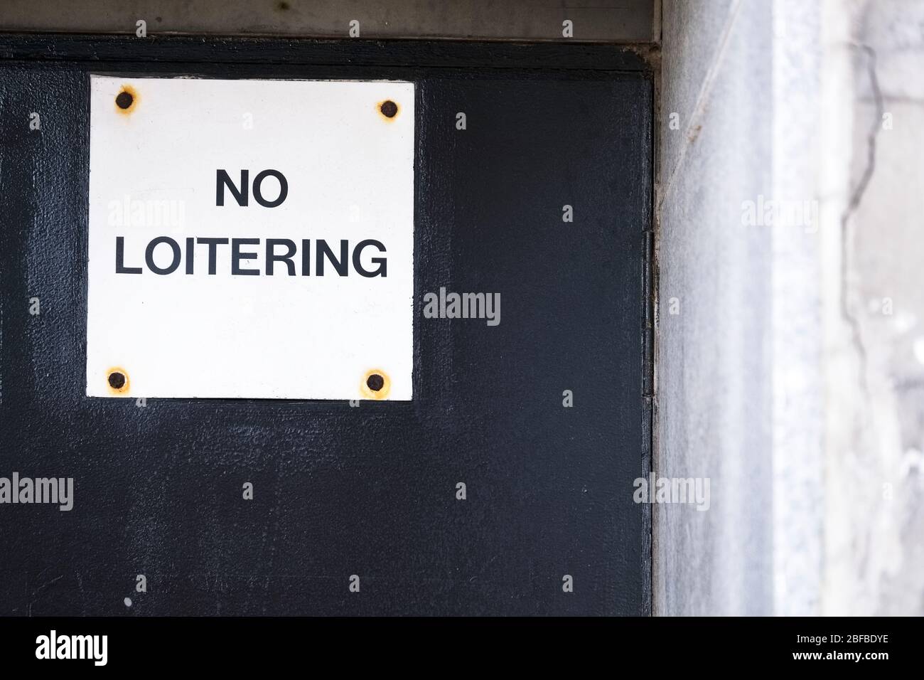 No loitering sign in London to fight knife crime in council estate Stock Photo