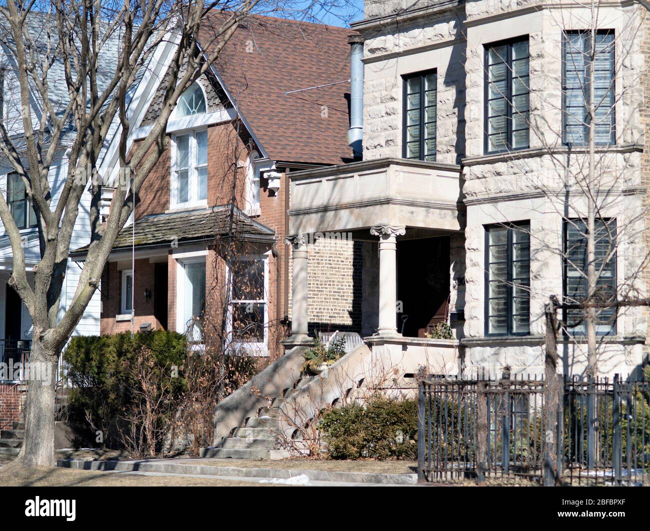 Chicago, Illinois, USA. Homes in a city block within the North Central