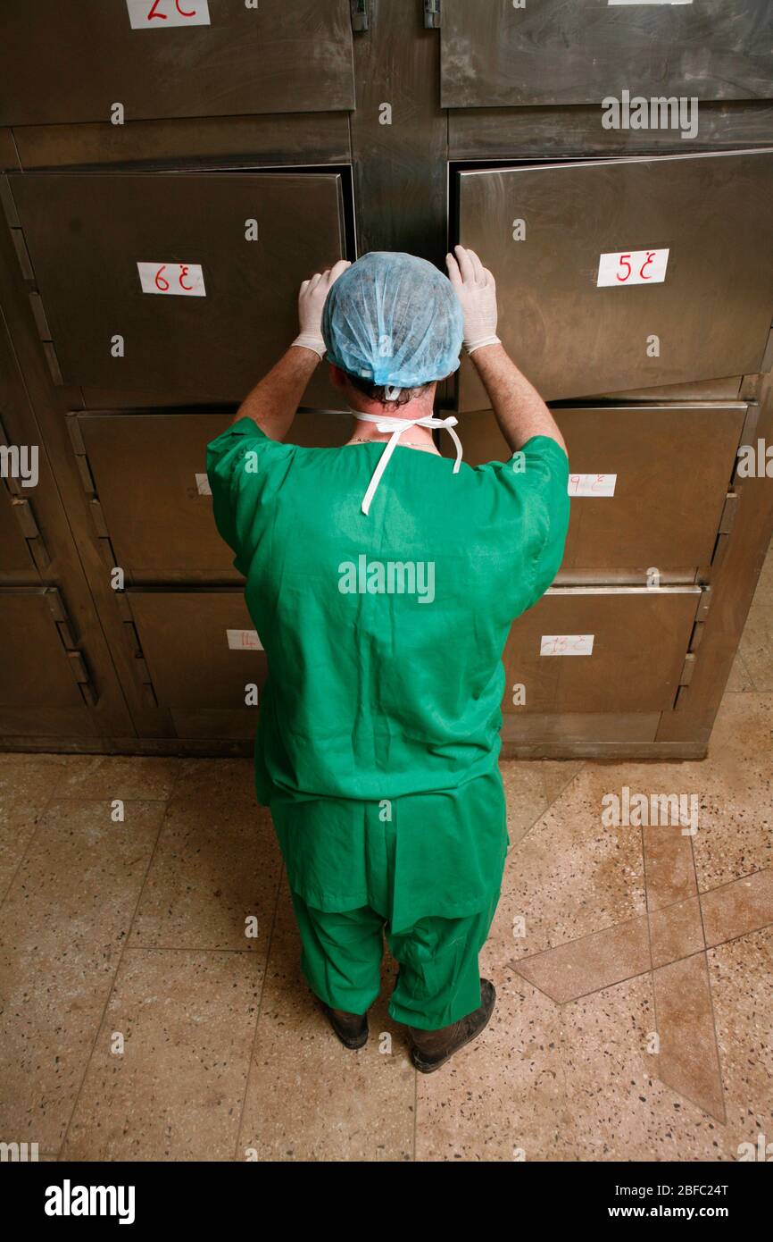 Cadavers autopsy autopsies hires stock photography and images Alamy