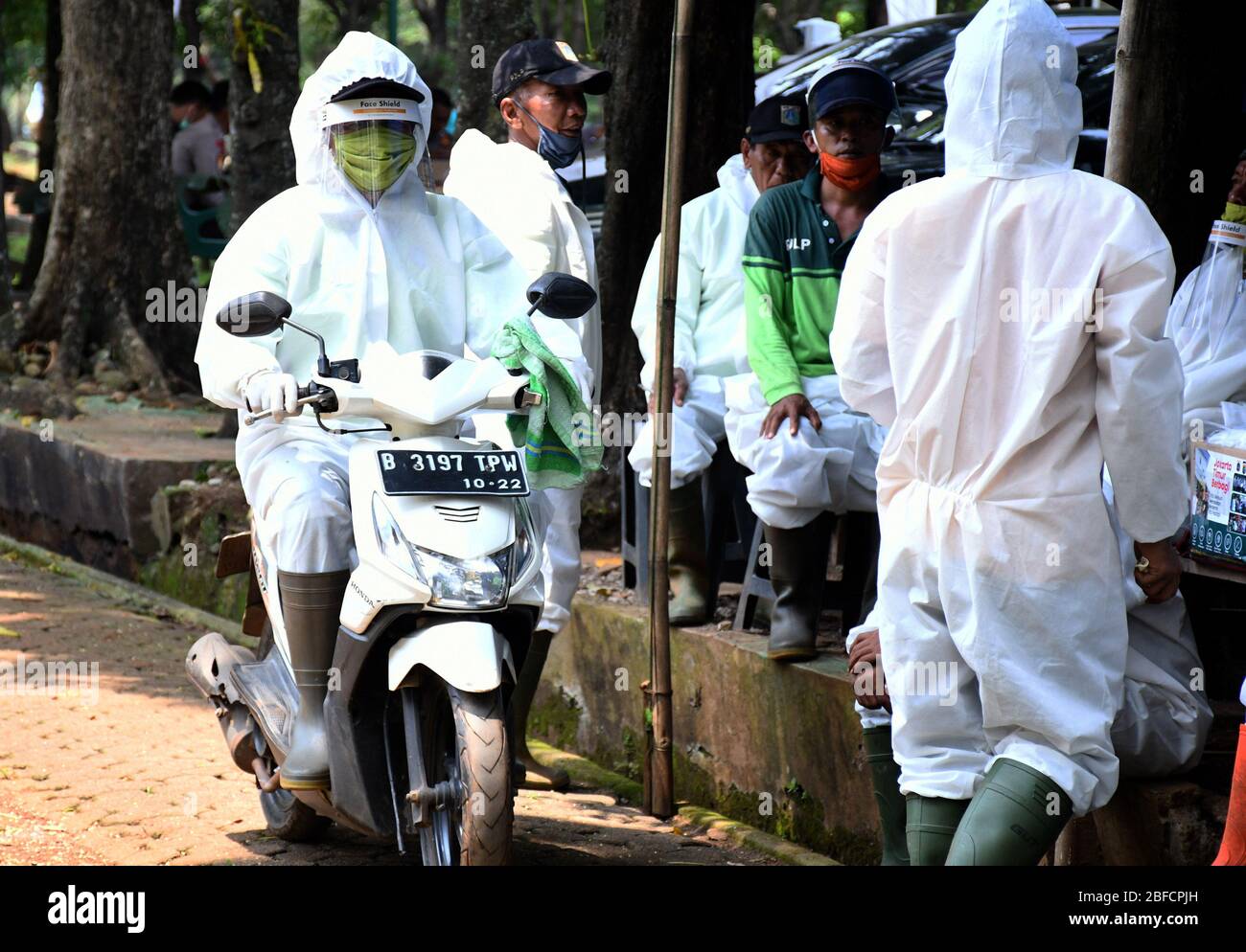 Birinchi marta eshakda sikilgan porno tomosha qiling