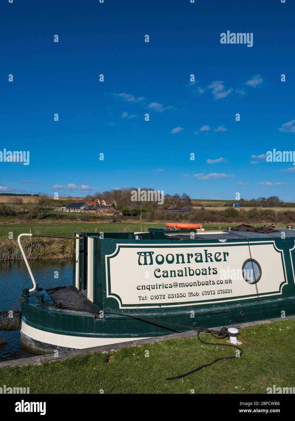 Moonraker Canal Boat, Narrowboat, and Avon Canal, Wiltshire