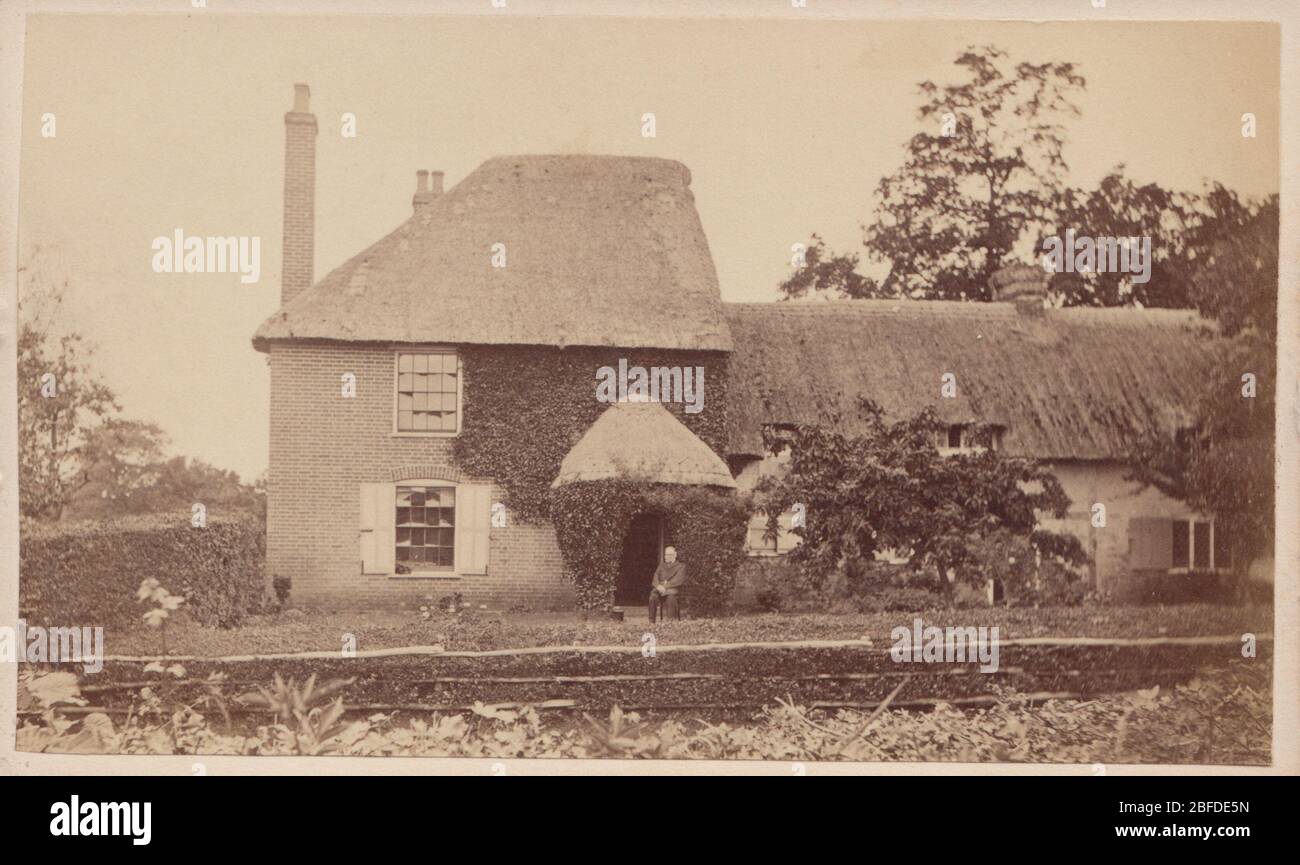 Victorian CDV (Carte De Visite) Showing a Thatched Cottage at Durley, Near Winchester, Hampshire, England. Stock Photo