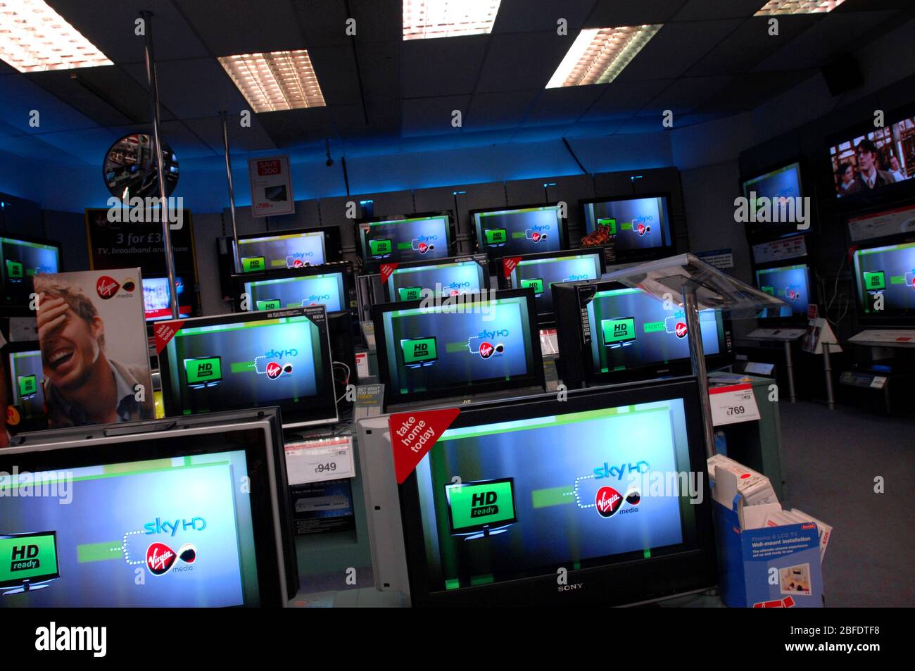 Virgin on sale tv ps4