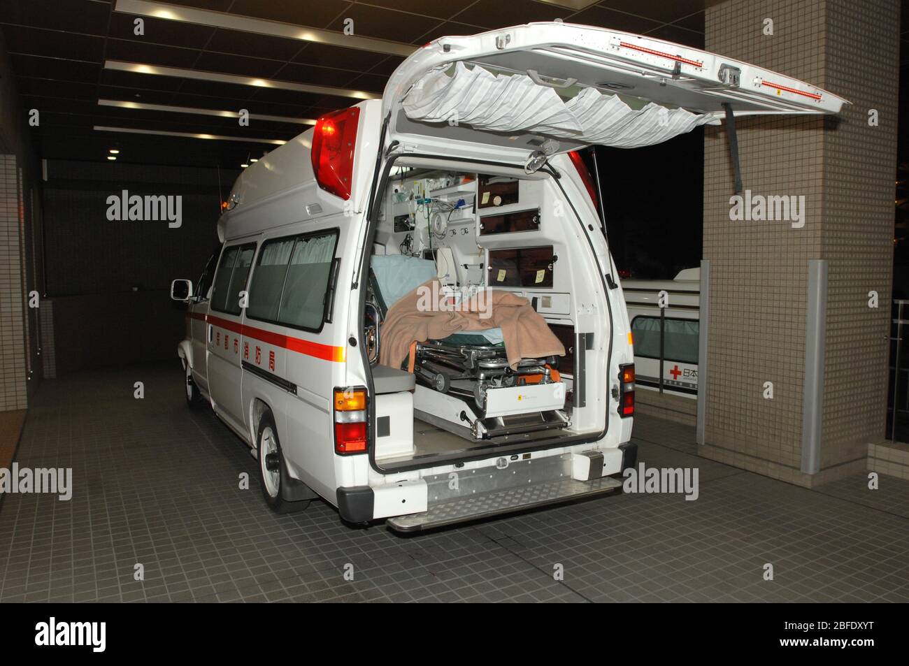 Ambulance Japan High Resolution Stock Photography and Images Alamy