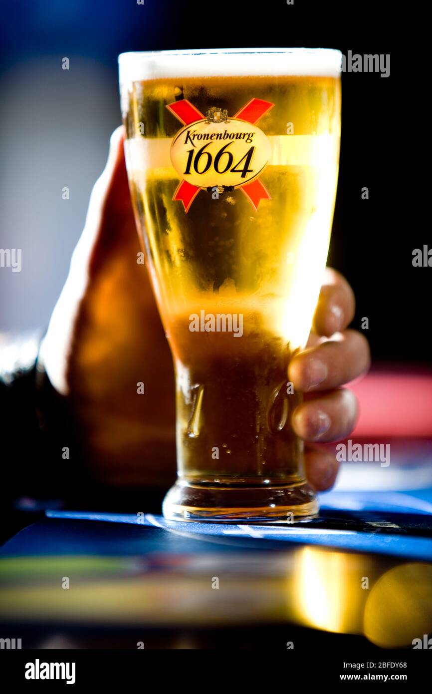 1664 logo hi-res stock photography and images - Alamy