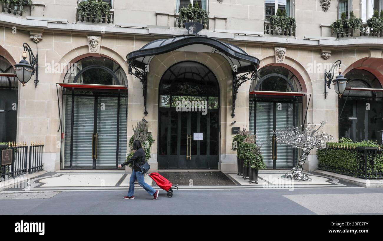 CORONAVIRUS: FAMOUS LUXURY HOTELS TEMPORARILY CLOSED IN PARIS Stock Photo