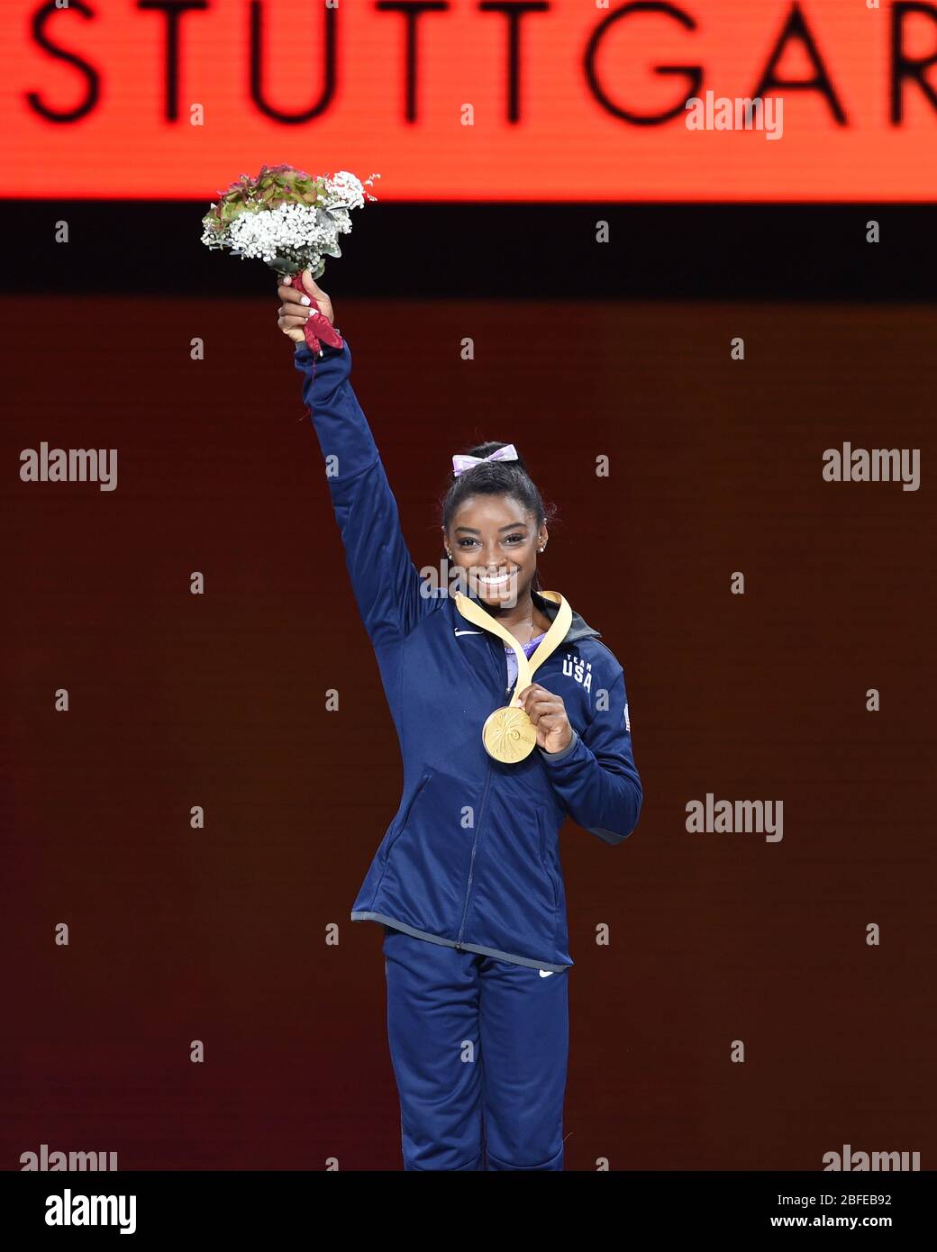 Usa gold medal podium hi-res stock photography and images - Alamy