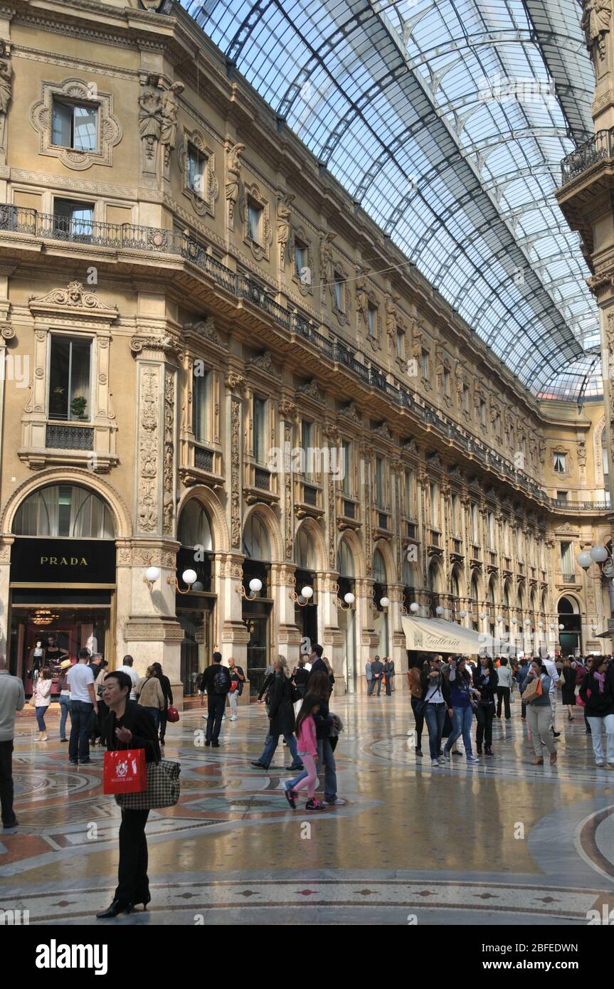 Around Italy Galleria Vittorio Emanuele, Milan Stock Photo Alamy