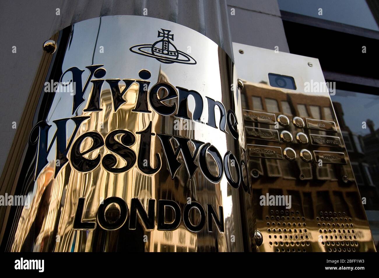 Vivienne Westwood Shop High Resolution Stock Photography and Images Alamy