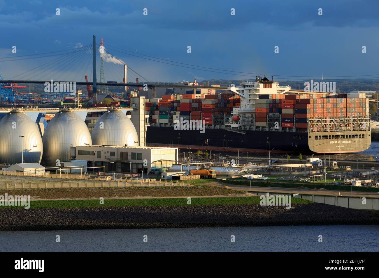 LNG storage tanks,Hamburg, Germany, Europe Stock Photo