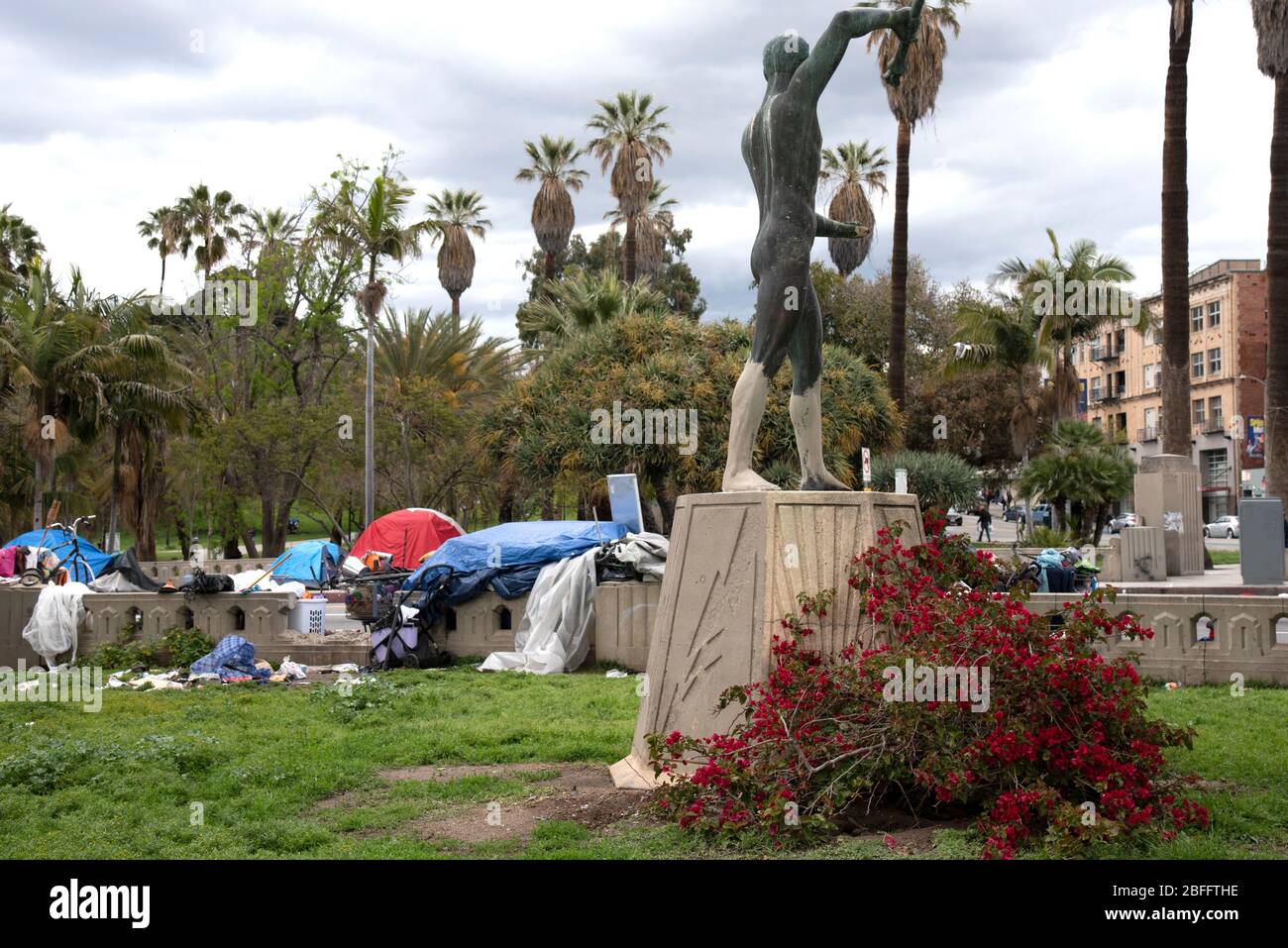 Los Angeles, CA/USA April 9, 2020 Homeless people overtake MacArthur