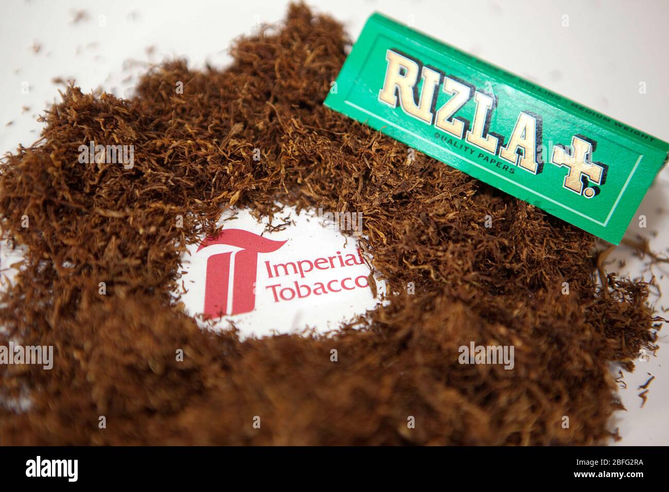 imperial tobacco stock symbol Imperial tobacco logo cigarettes hi-res stock photography and images