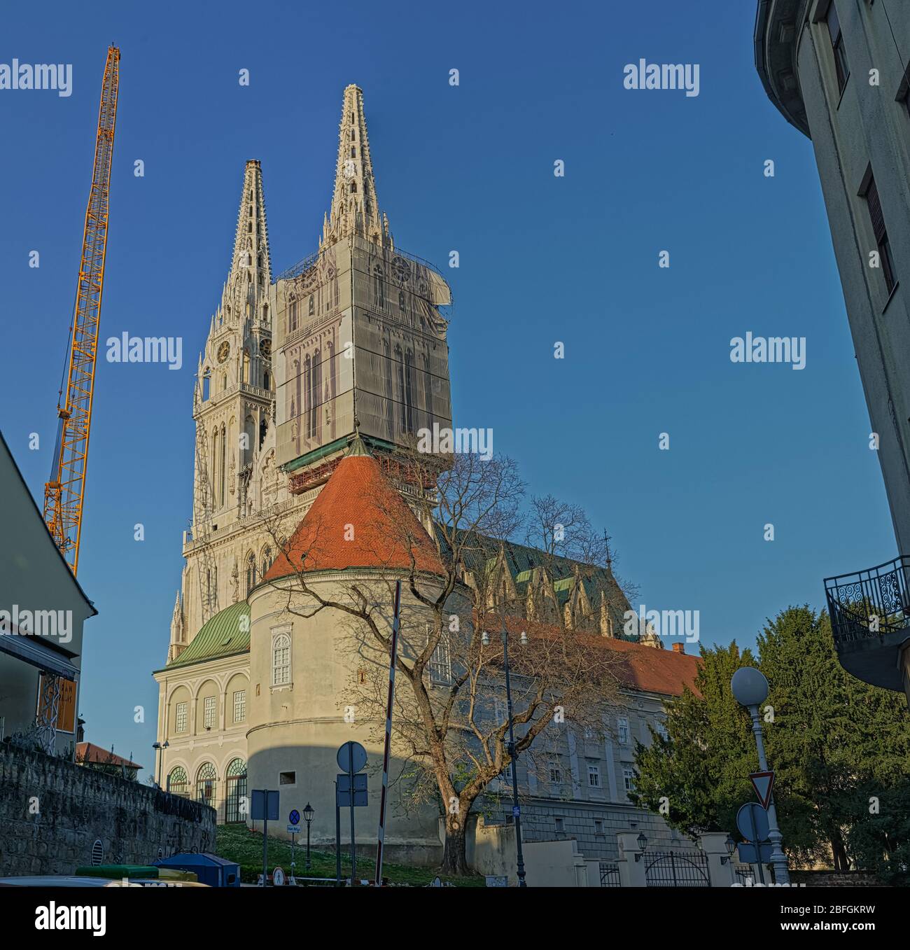 Operation to separate the north tower of the Zagreb Cathedral Stock Photo