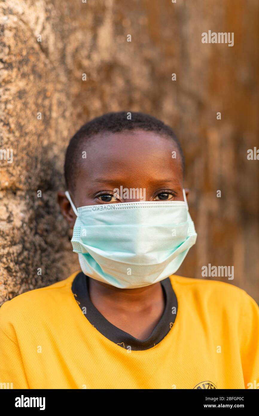 Aka child africa hi-res stock photography and images - Alamy