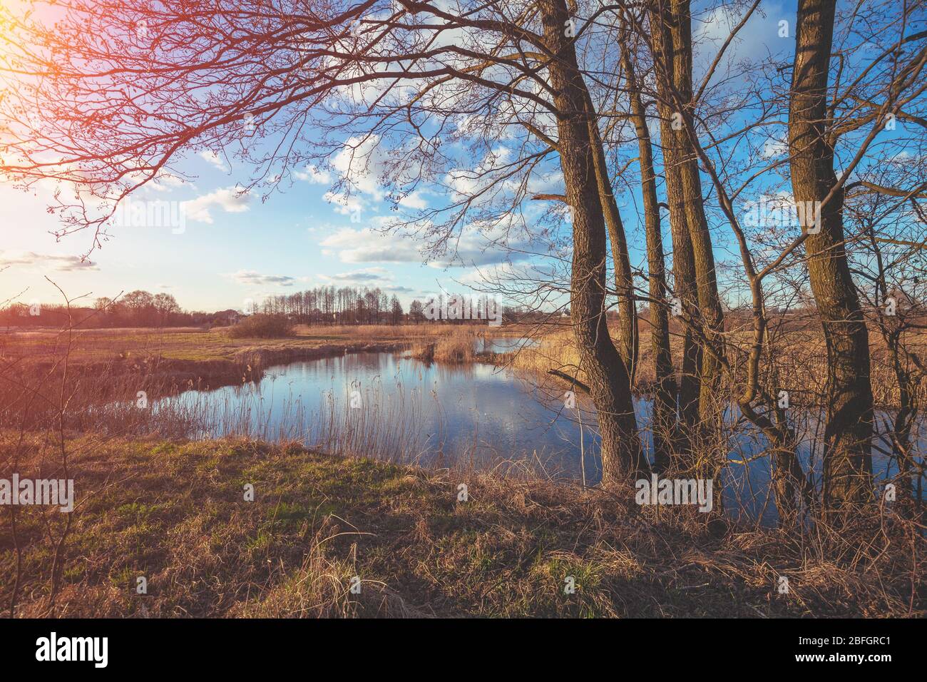 River winding to sunset hires stock photography and images Alamy