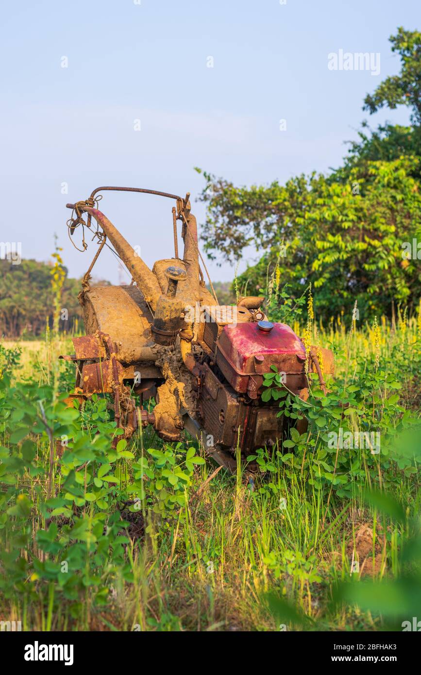 Walking Tractor and tiller, plower used in agriculture/Hand held ...