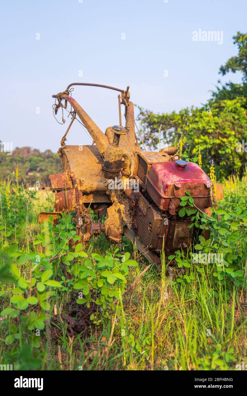 Walking Tractor and tiller, plower used in agriculture/Hand held ...