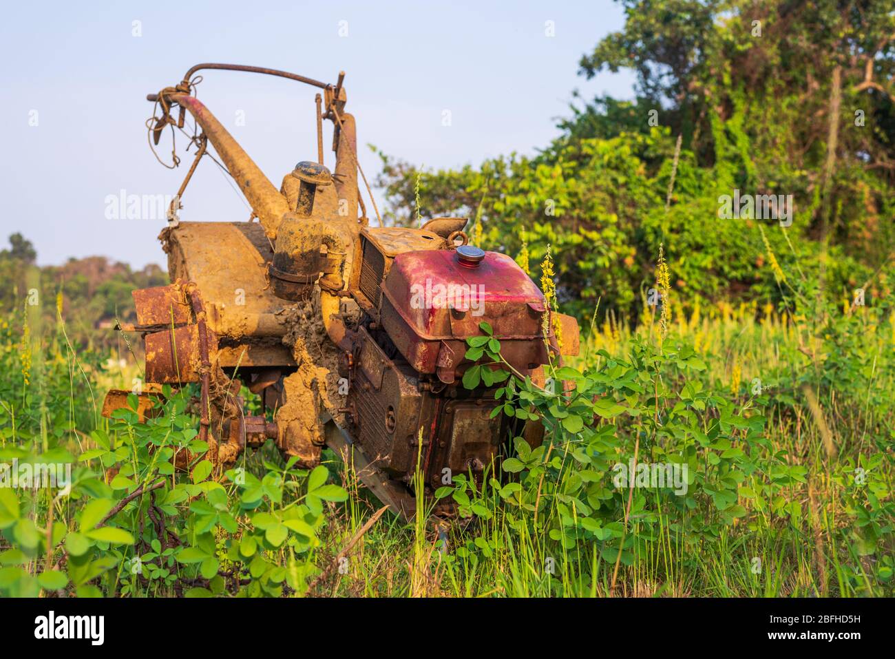 Walking Tractor and tiller, plower used in agriculture/Hand held ...