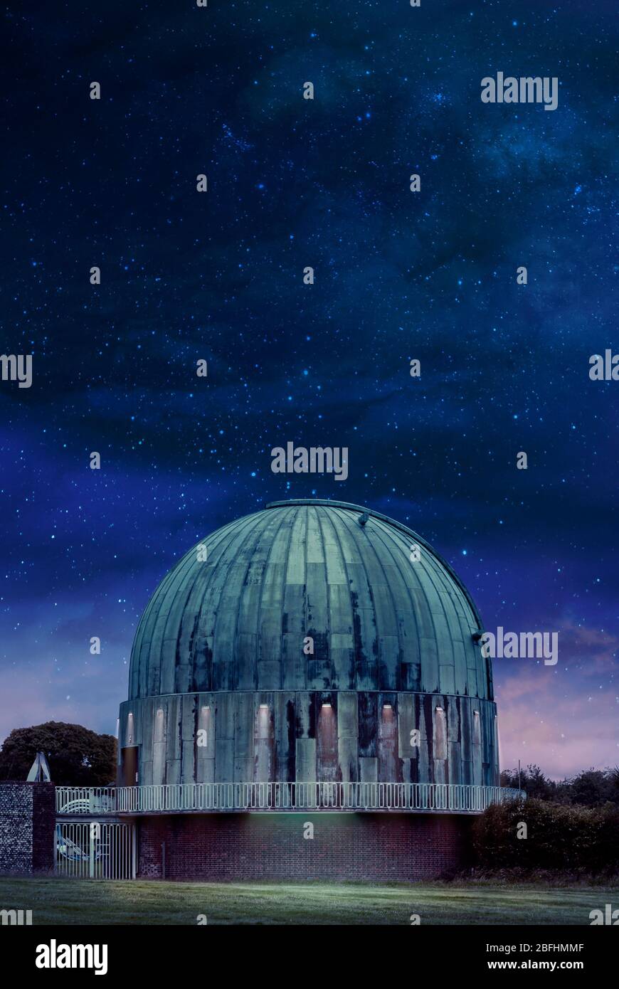 Herstmonceux Observatory Science Centre Dome at night, East Sussex, United kingdom Stock Photo