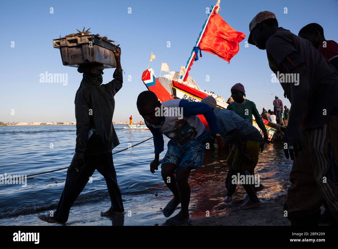 Fish Market St Louis Senegal Hi res Stock Photography And Images Alamy fish-market-st-louis-senegal-hi-res-stock-photography-and-images-alamy