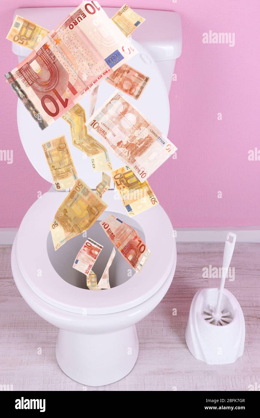 Flushed toilet hires stock photography and images Alamy