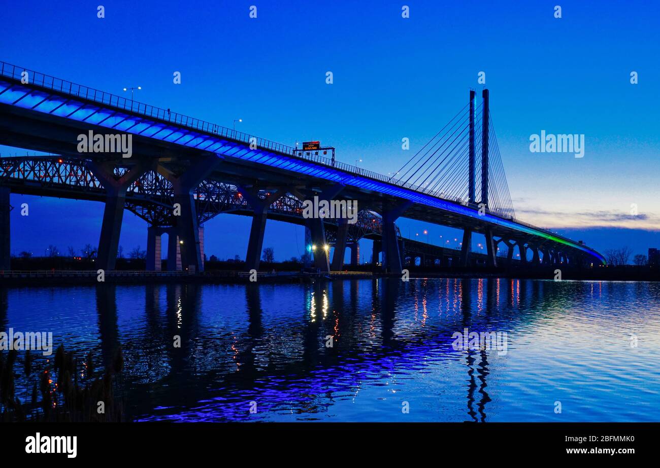 Montreal,Quebec,Canada,April 7 2020.The new Champlain bridge crossing the St-Lawrence river.Credit:Mario Beauregard/Alamy News Stock Photo