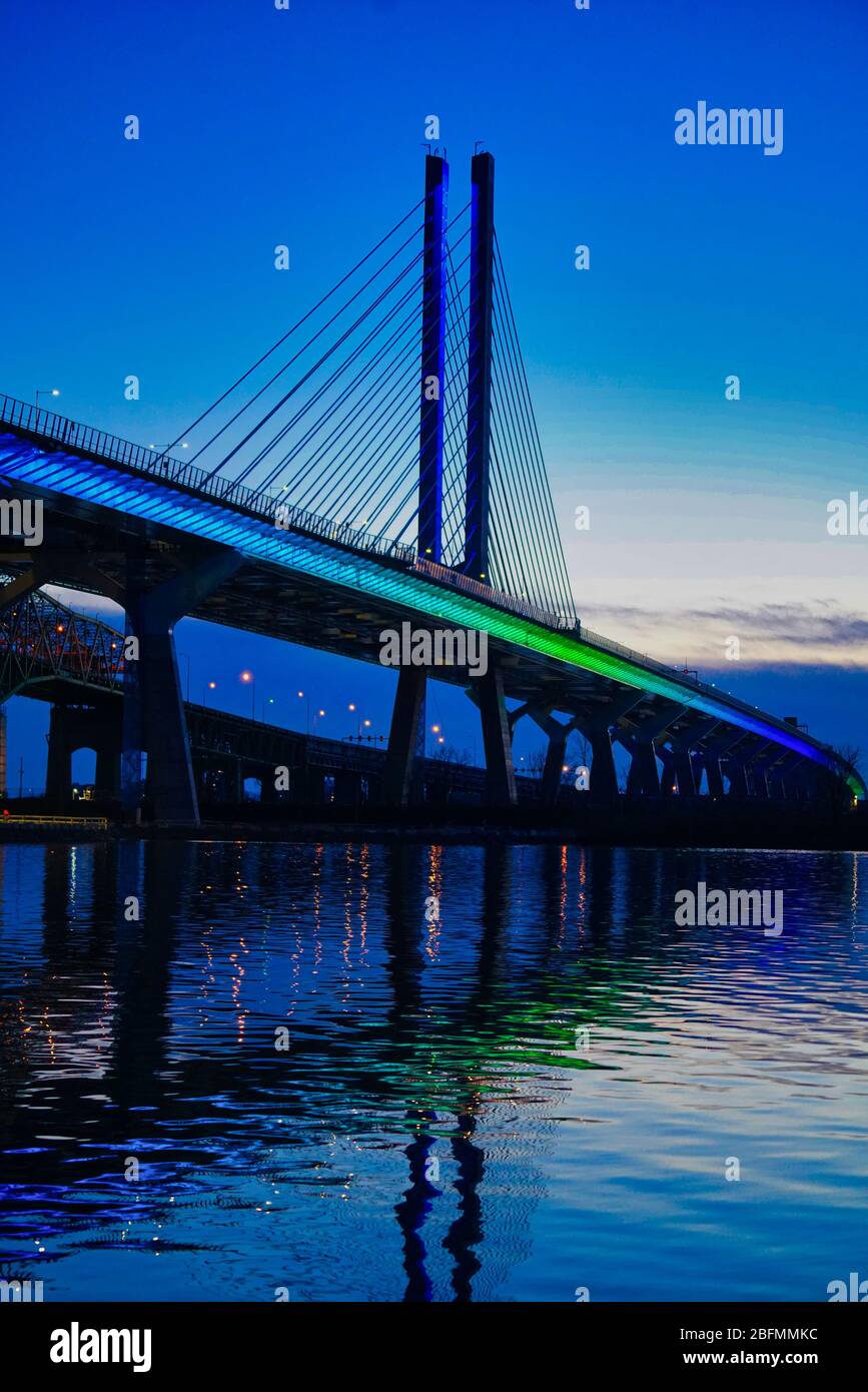 Montreal,Quebec,Canada,April 7 2020.The new Champlain bridge crossing the St-Lawrence river.Credit:Mario Beauregard/Alamy News Stock Photo