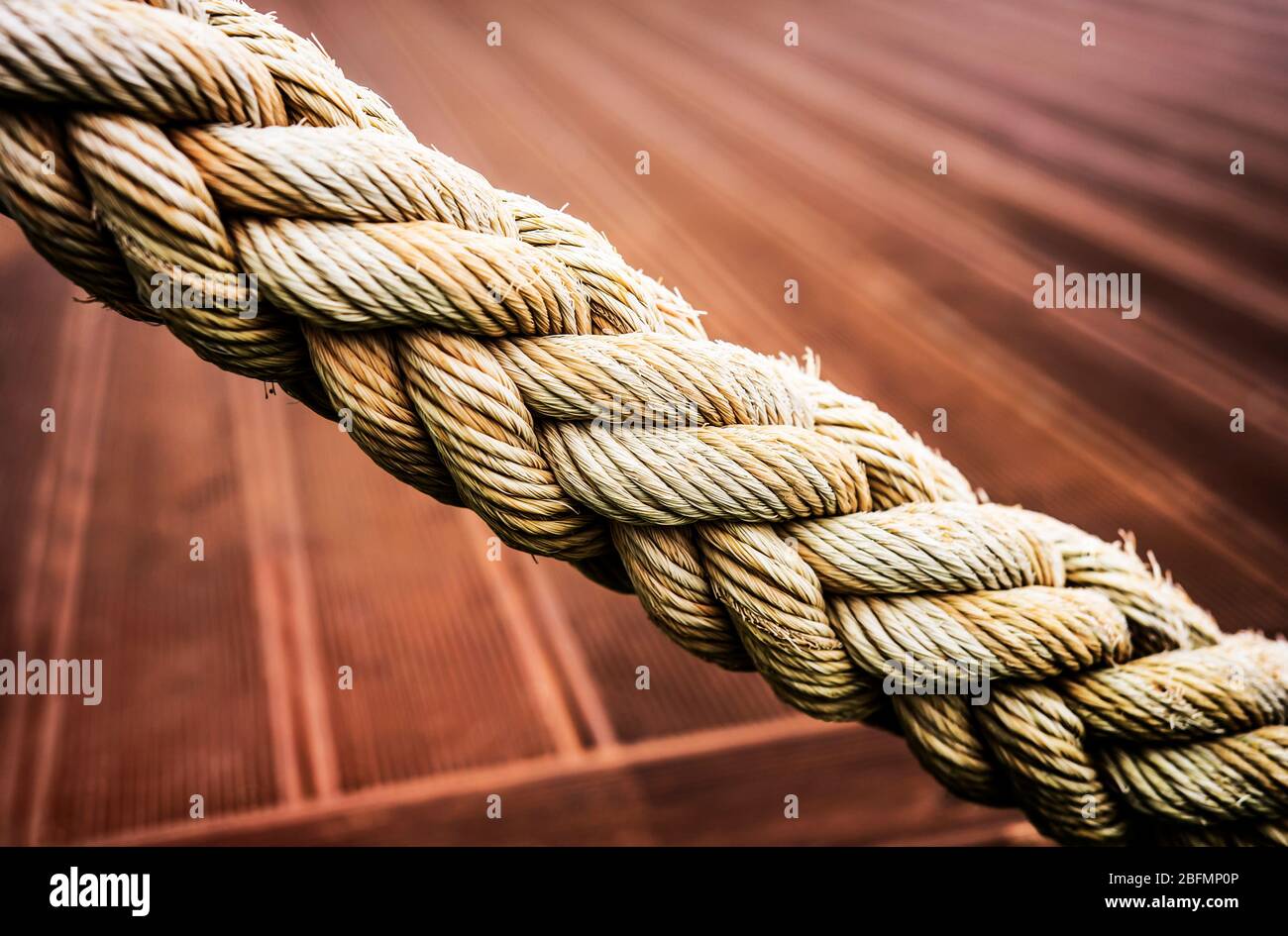 Strong rope hi-res stock photography and images - Alamy