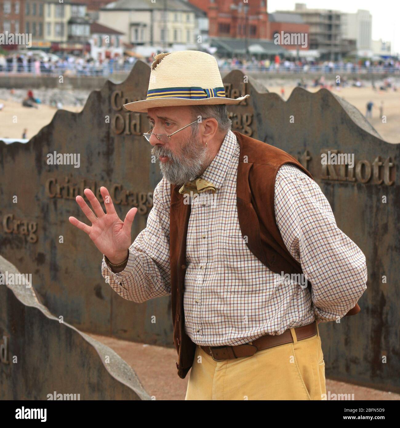 Taffy Thomas, storyteller performing on the seafront at 2008 Morecambe festival, Lancashire Stock Photo