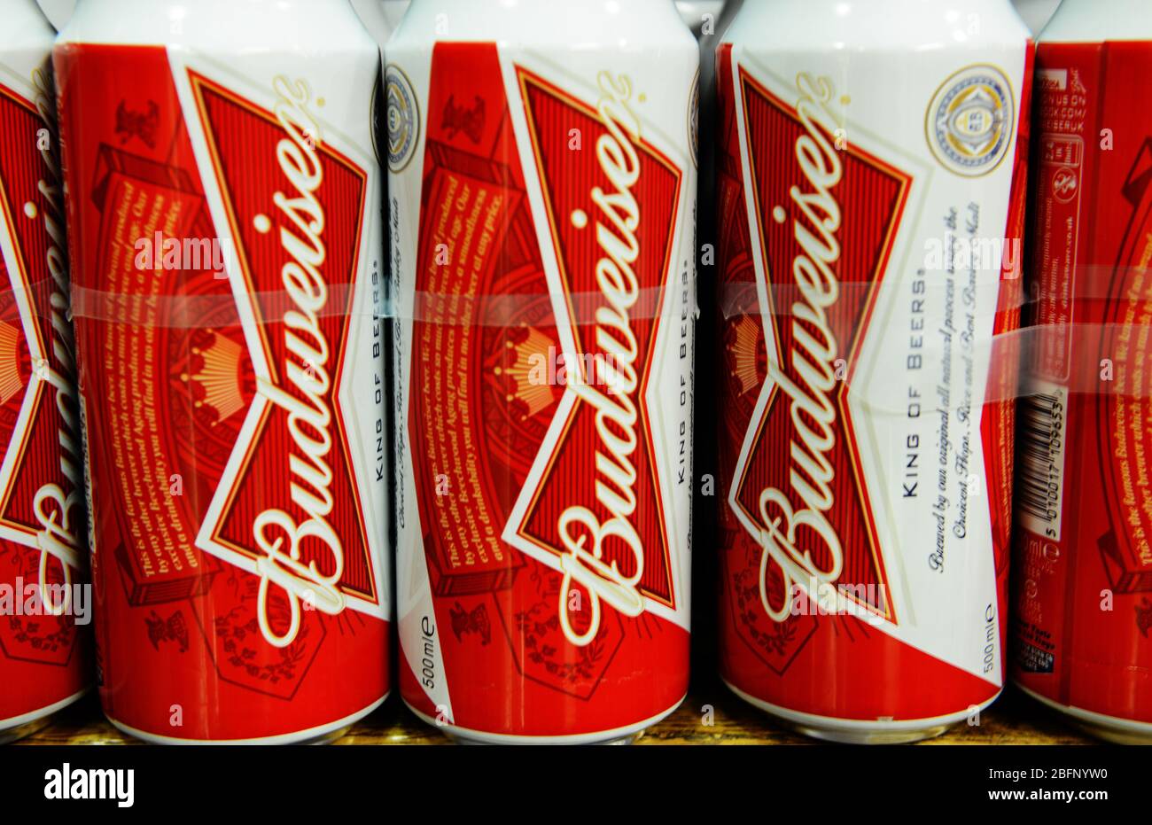 Budweiser beer cans hires stock photography and images Alamy