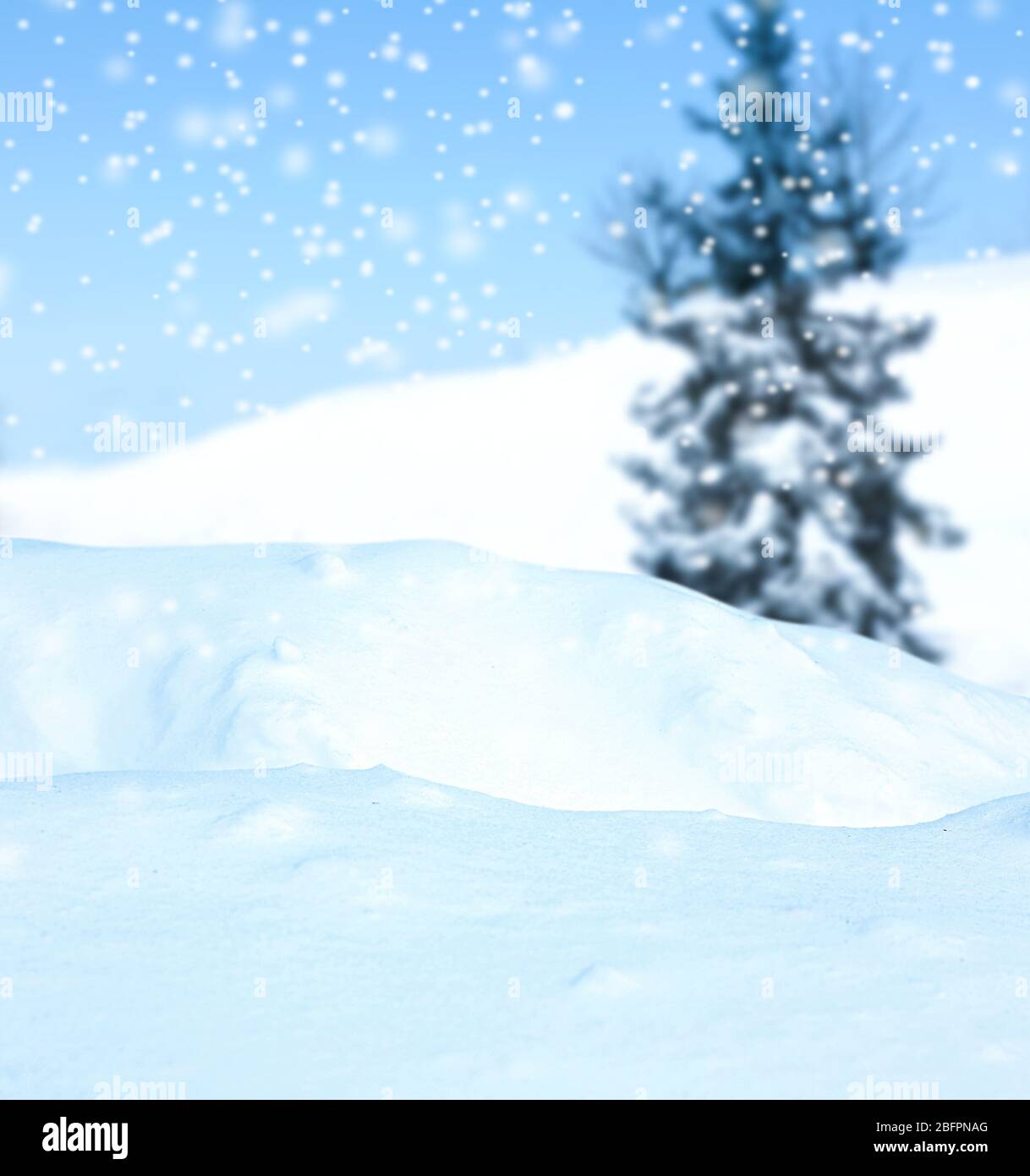 Drift snowfall on blurred hi-res stock photography and images - Alamy