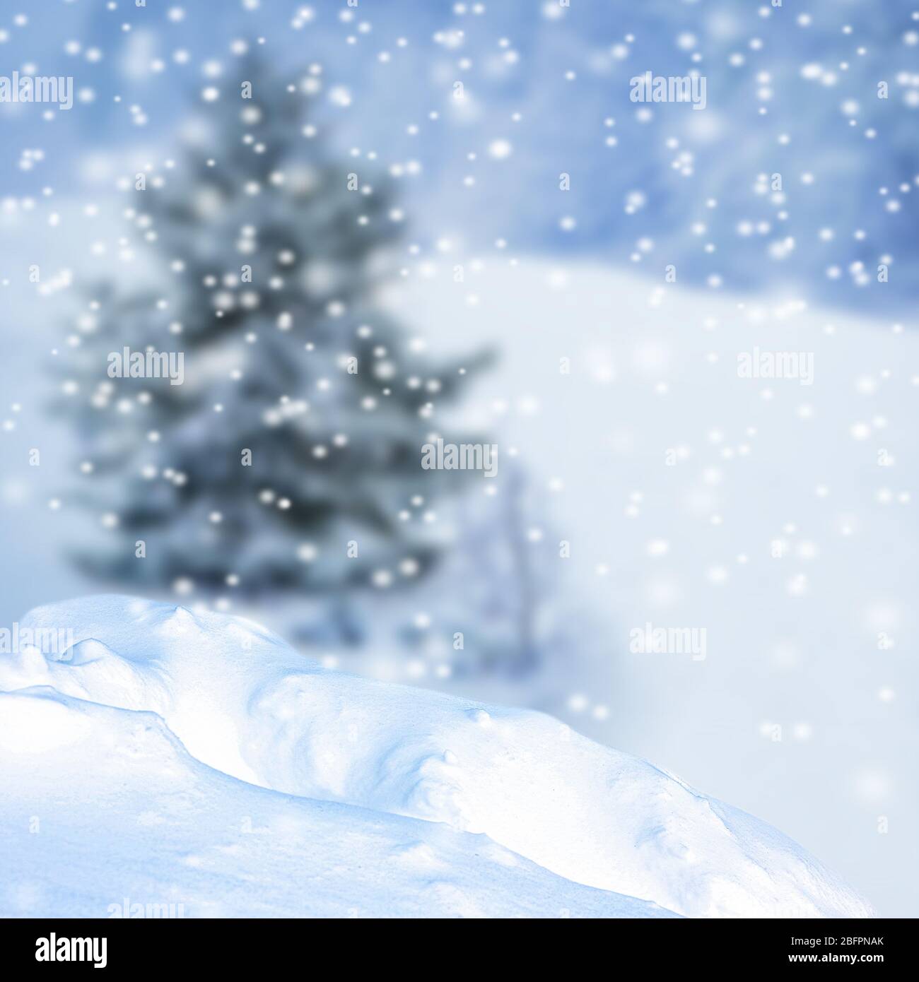 Drift snowfall on blurred hi-res stock photography and images - Alamy