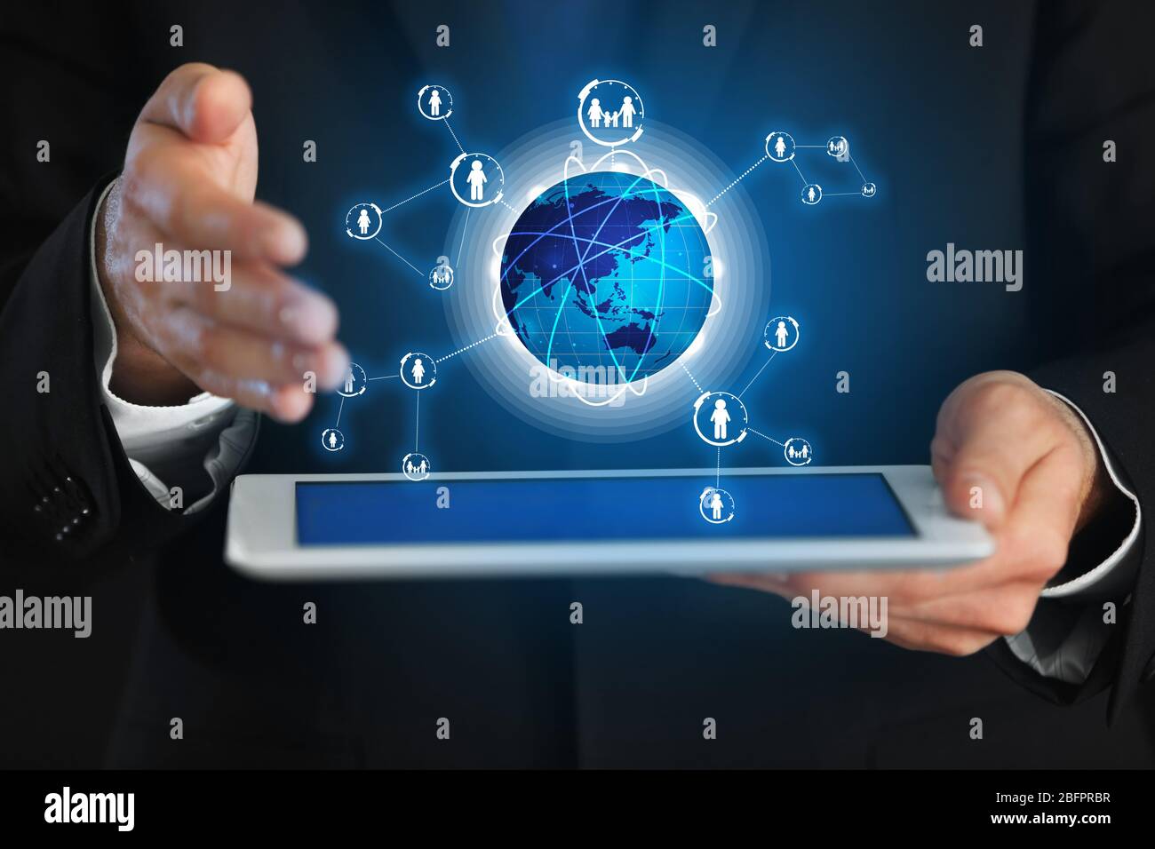 Network management systems hi-res stock photography and images - Alamy