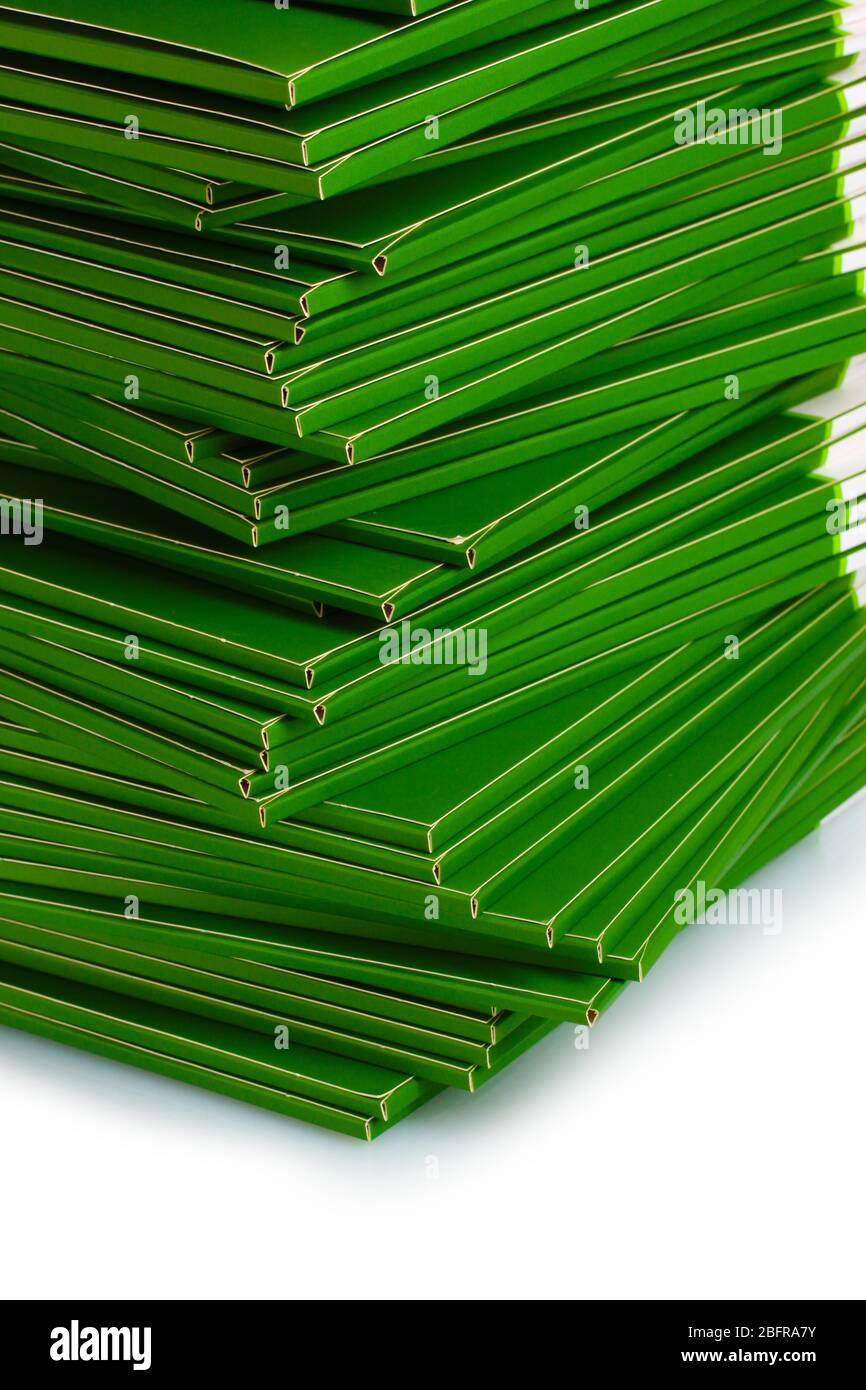 Stack of messy file folders hi-res stock photography and images - Alamy