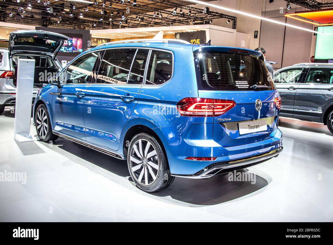 Brussels, Belgium, Jan 2020 Volkswagen VW Touran at Brussels Motor Show,  Second generation, MQB platform, compact MPV multi-purpose vehicle Stock  Photo - Alamy