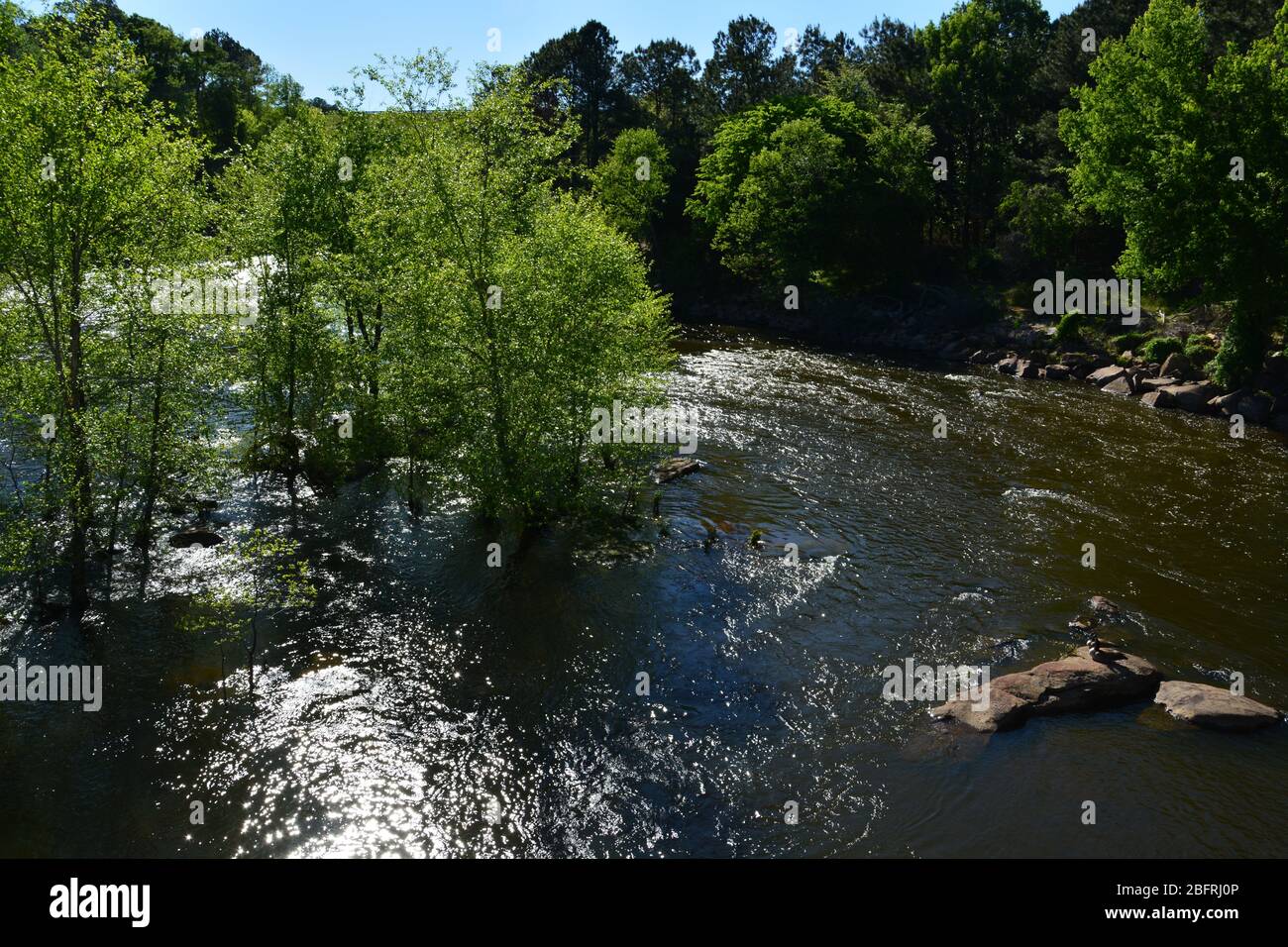 the-neuse-river-below-the-falls-lake-dam-in-raleigh-north-carolina-stock-photo-alamy