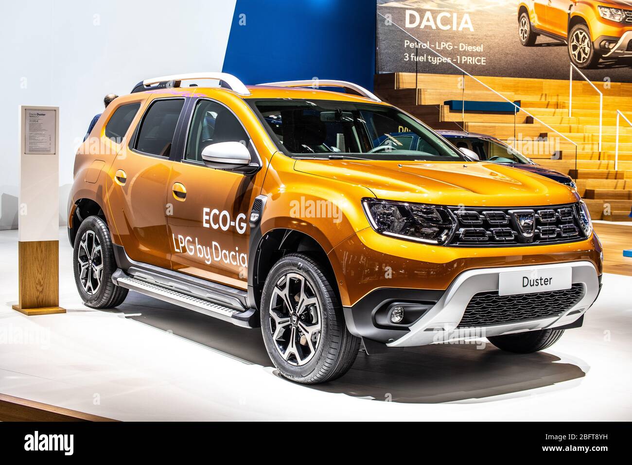 Dacia jogger hi-res stock photography and images - Alamy